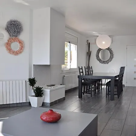 Miramar Holiday home *